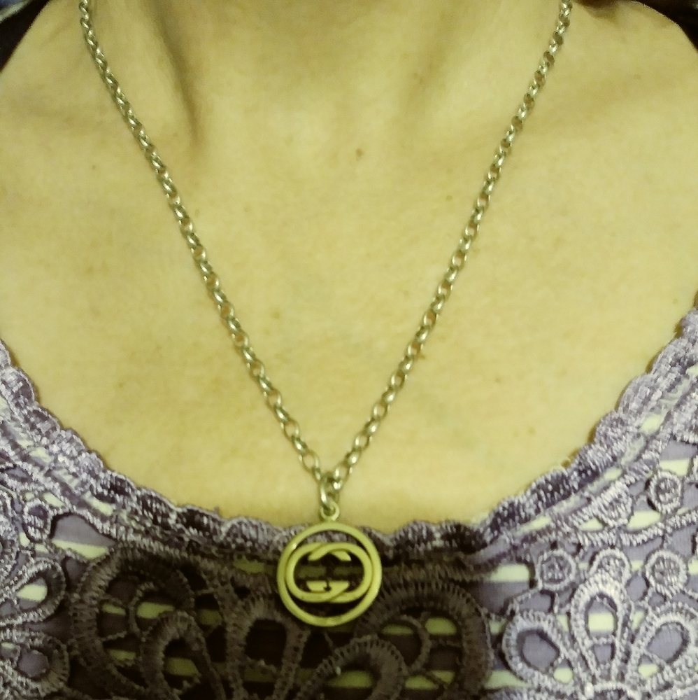 Gucci interlocking GG Sterling pendant silver chai